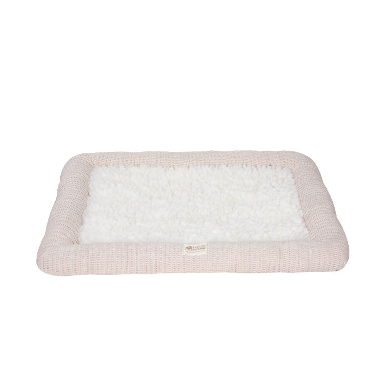 Wholesale Custom Luxury Warm Fluffy Pet Bed Dog Plush Pillow Pet Supplies