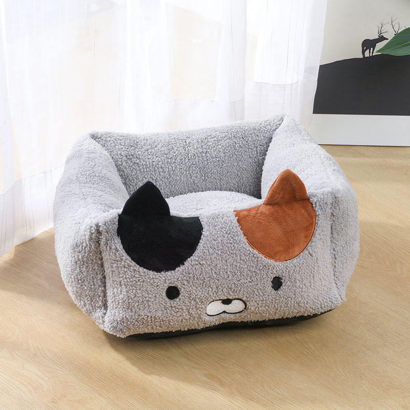 Manufacturer Wholesale Cute Shape Comfortable Warm Pet Bed For Dogs And Cats