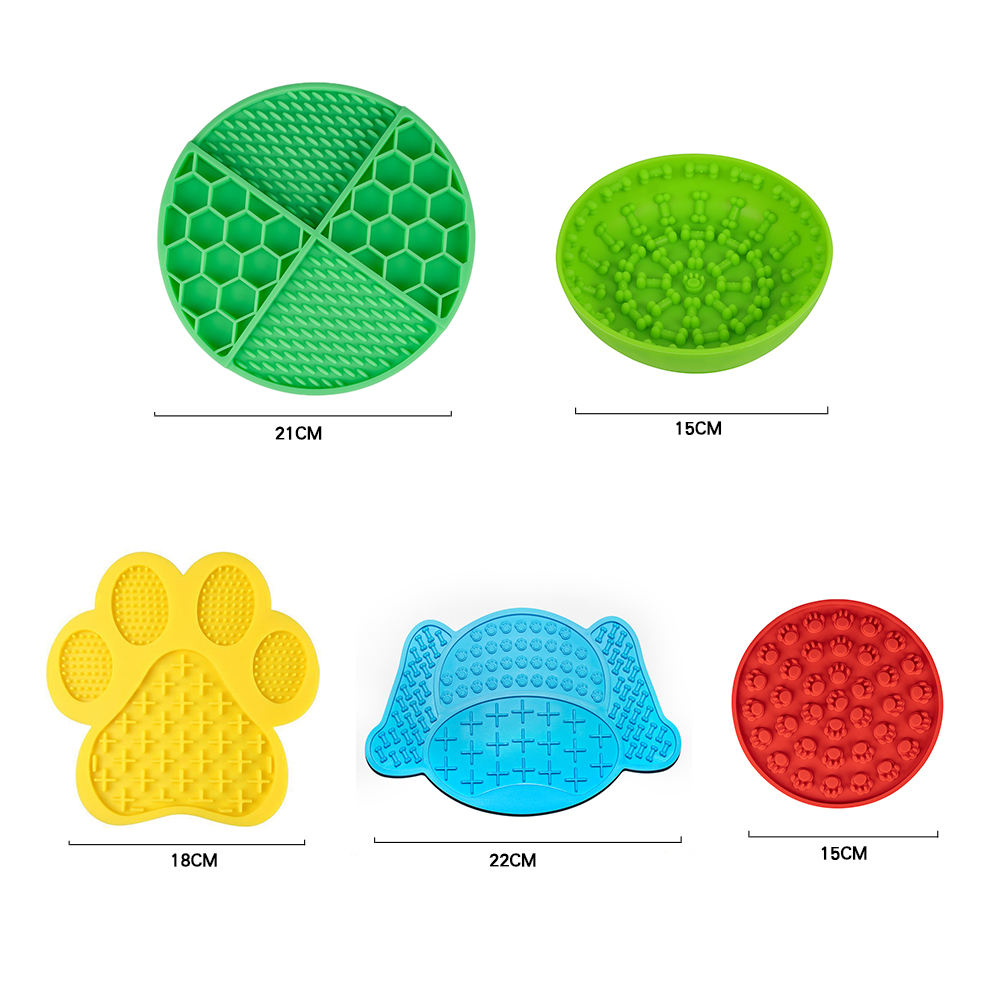 New Design 2 In 1 Pet Slow Feeder Food Grade Silicone Dog Lick Mat Bowl