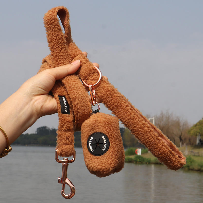 New Style Brown Dog Accessories Collar Bow Tie Poop Bag Holder Luxury Adjustable Chest Dog Harness With Leash