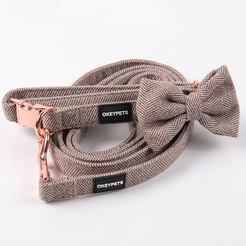 Custom Blank Luxury Fashion Dog Collar Leash Bow Tie Poop Bag Holder Harness For Pet Dog Walking