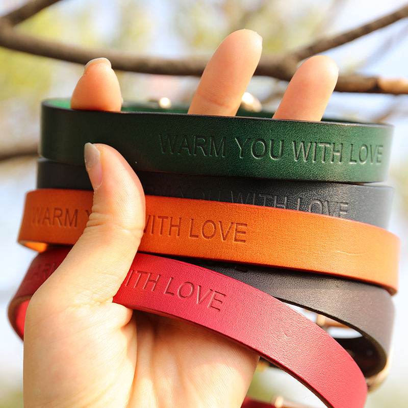 New Arrival Custom Colorful Extendable Embossed Logo Genuine Pet Dog Leather Collar