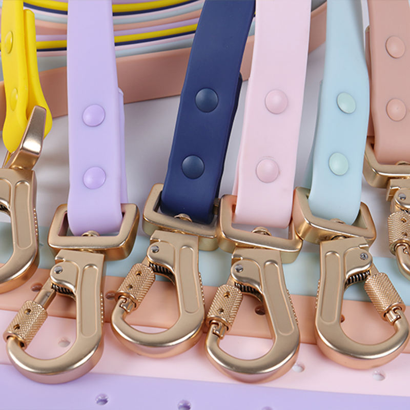 Colorful D-ring Metal Accessories Pvc Webbing Dog Collar And Lead Set With Custom Color