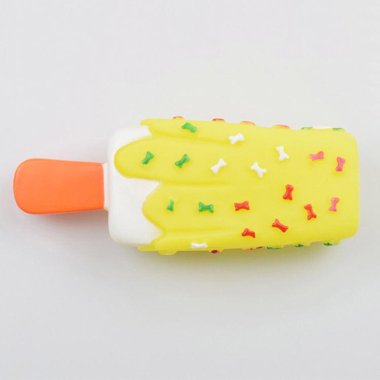 New Style Simulation Donut Vinyl Durable Squeaky Pet Toys Wholesale Hot Selling Dog Toys