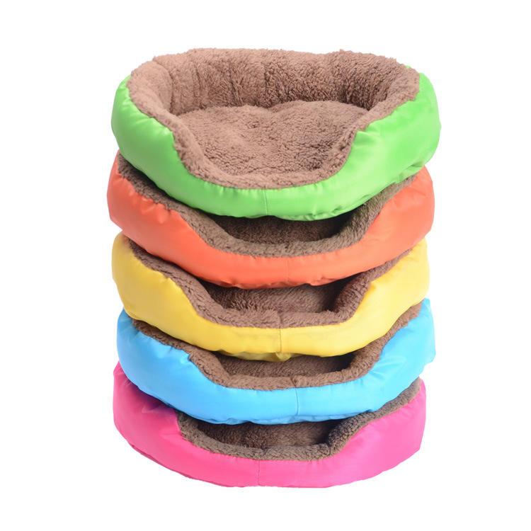 Custom Cheap High Quality Luxury Royal Touch Cotton Chew Proof Pet Dog Beds