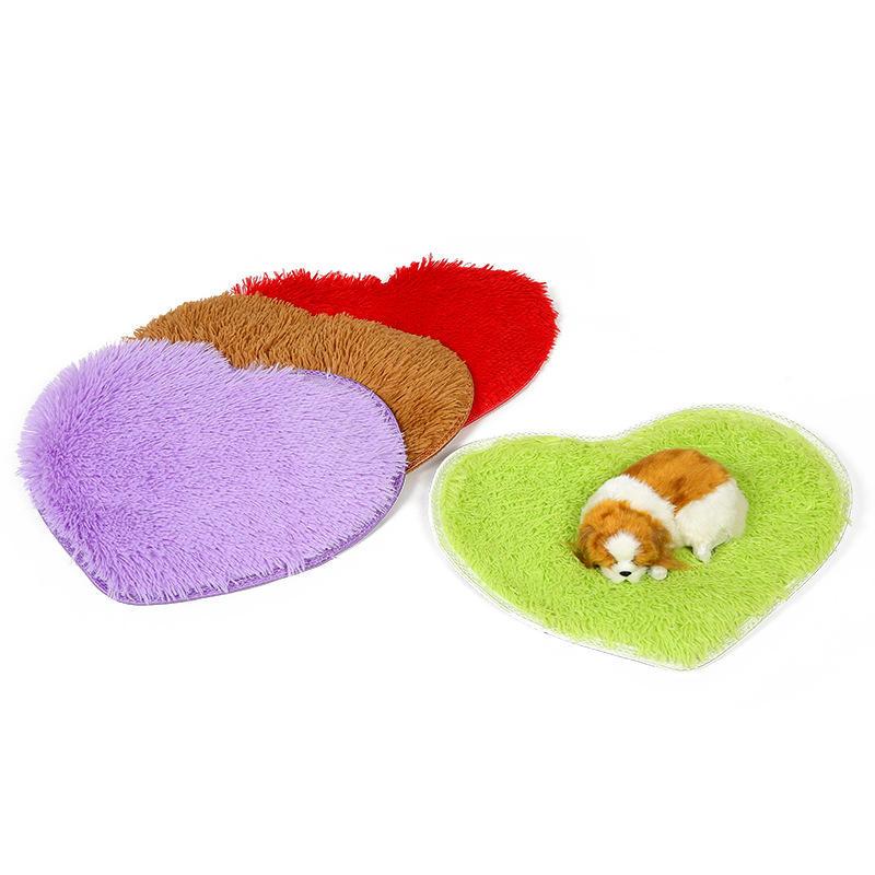 Heart-shaped Cushion Pet Supplies Soft Warm Pet Mat Pads Dog Bed Travel Mat