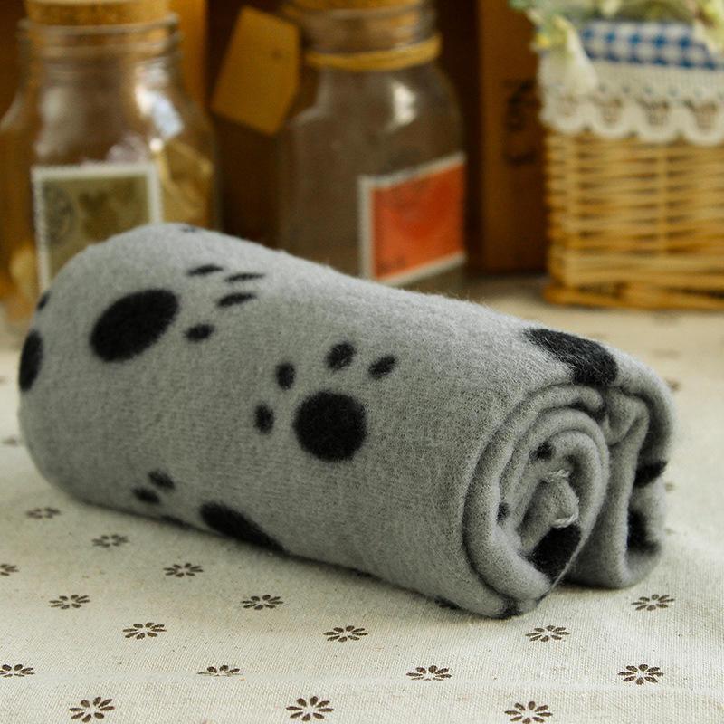 Cute Luxury Bulldog Fleece Pet Dog Blanket Wholesale