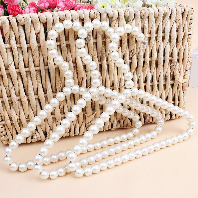 Fashion White Plastic Pearl Dog Clothes Hanger