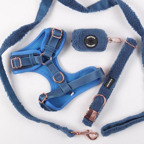 Cute Simple Style Adjustable Luxury Thick Sherpa Warm Metal Clip Quick Release Dog Harness Leash Set Sublimation