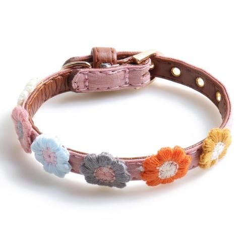 New Pet Products Flower Dog Collar Flowers Suitable Small Dogs Collar Gold Buckle